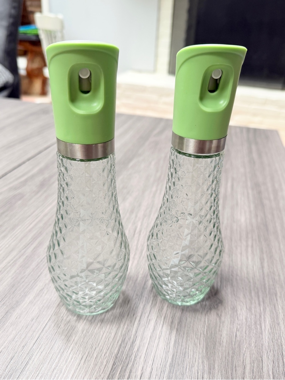 Textured crinkle Glass Oil Mister Spray Bottle | kitchen gadget mcm style